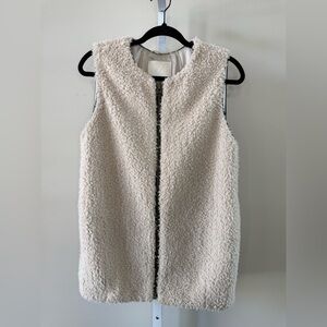 Wilfred Off-White Sherpa Fleece Vest Zip Front Size S Cozy Layering